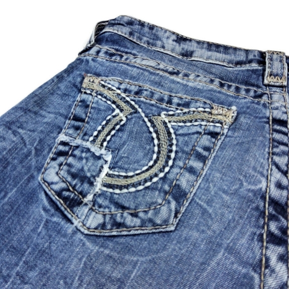 Big Star Maddie Skinny Woman's Size 28R Washed Embroidered Authentic Jeans - Picture 13 of 14